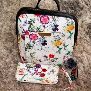 Nwot mini backpack with wallet Never been used